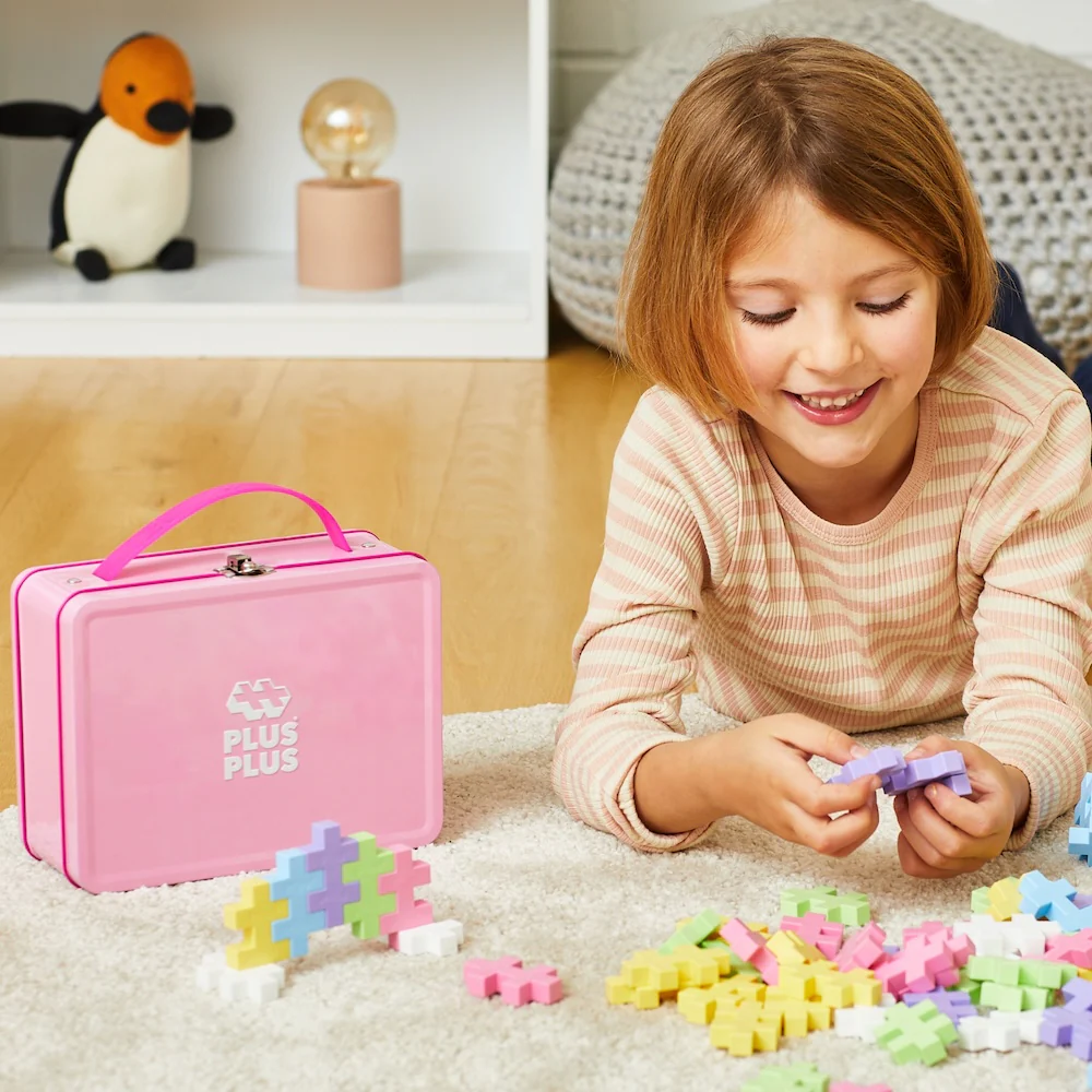 BIG Take-Along Builder Box - 70 pc - Image 9